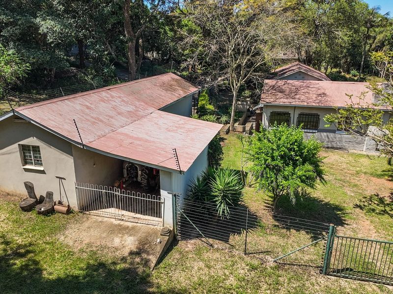 7 PROPERTIES ON THIS 5,1391 HECTARES SMALL HOLDING CLOSE TO TOWN - Photo 9