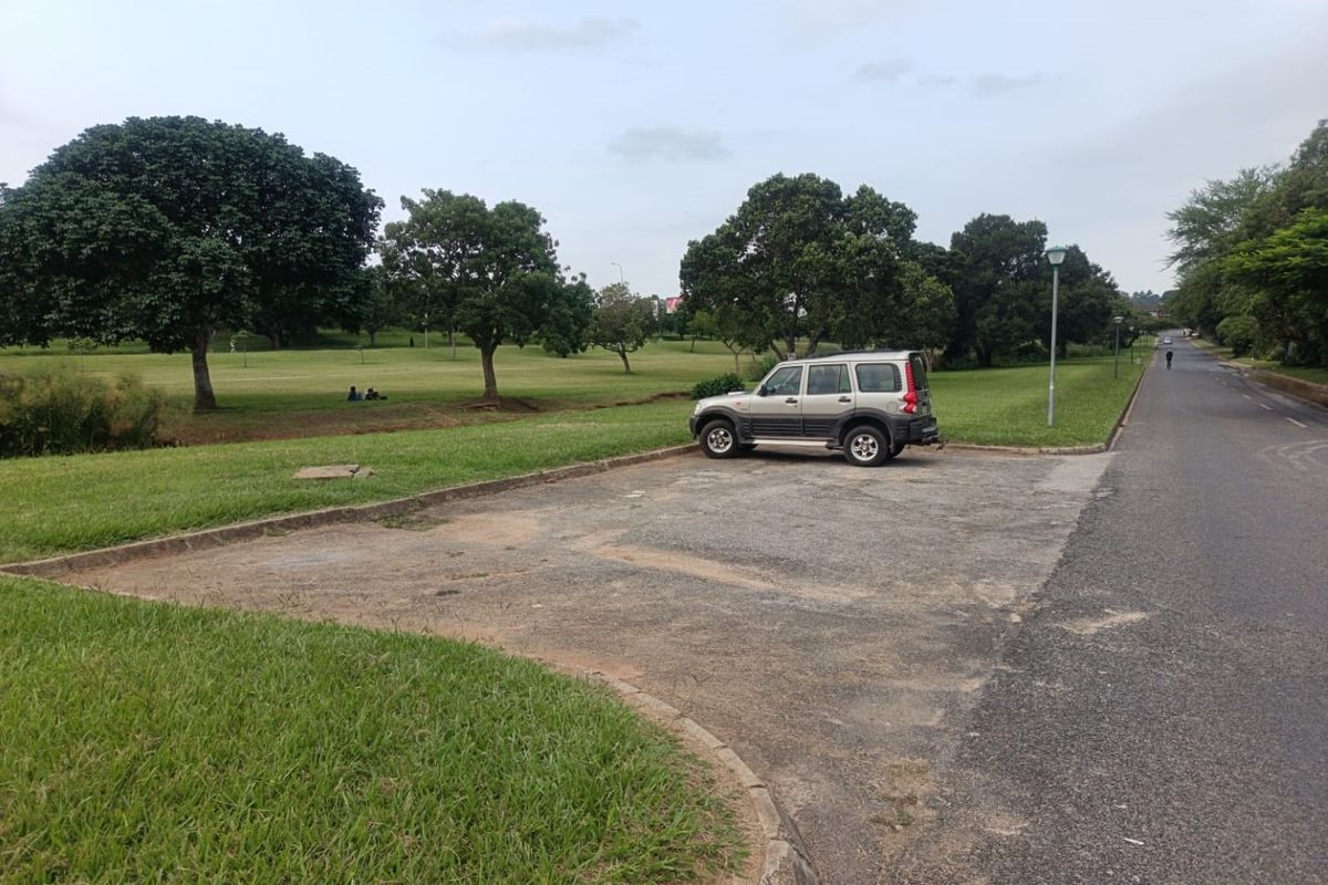 INVESTMENT or PERMANENT RESIDENCE - NO TRANSFER DUTY - Photo 4