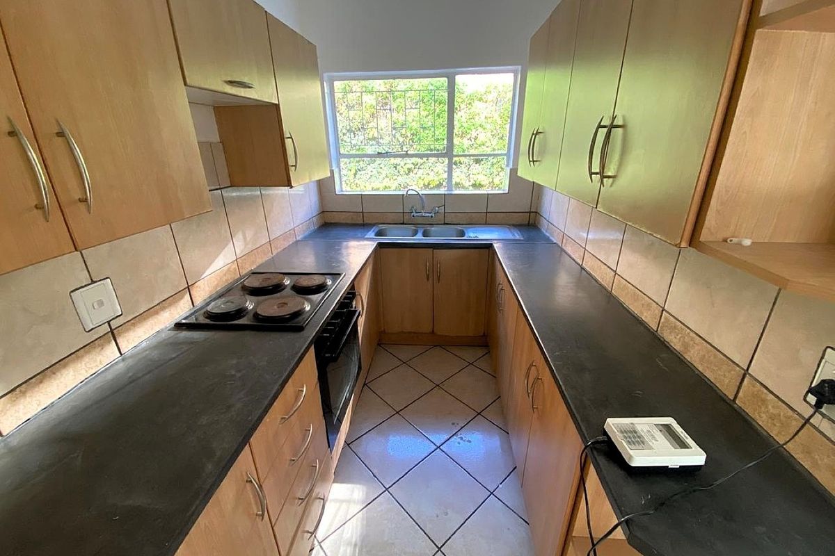 Prime Investment Opportunity in the Centre of White River - Photo 3
