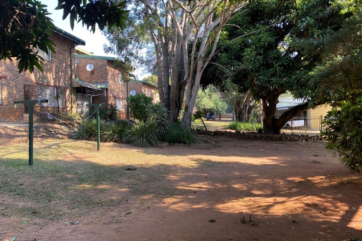 Prime Investment Opportunity in the Centre of White River - Photo 2