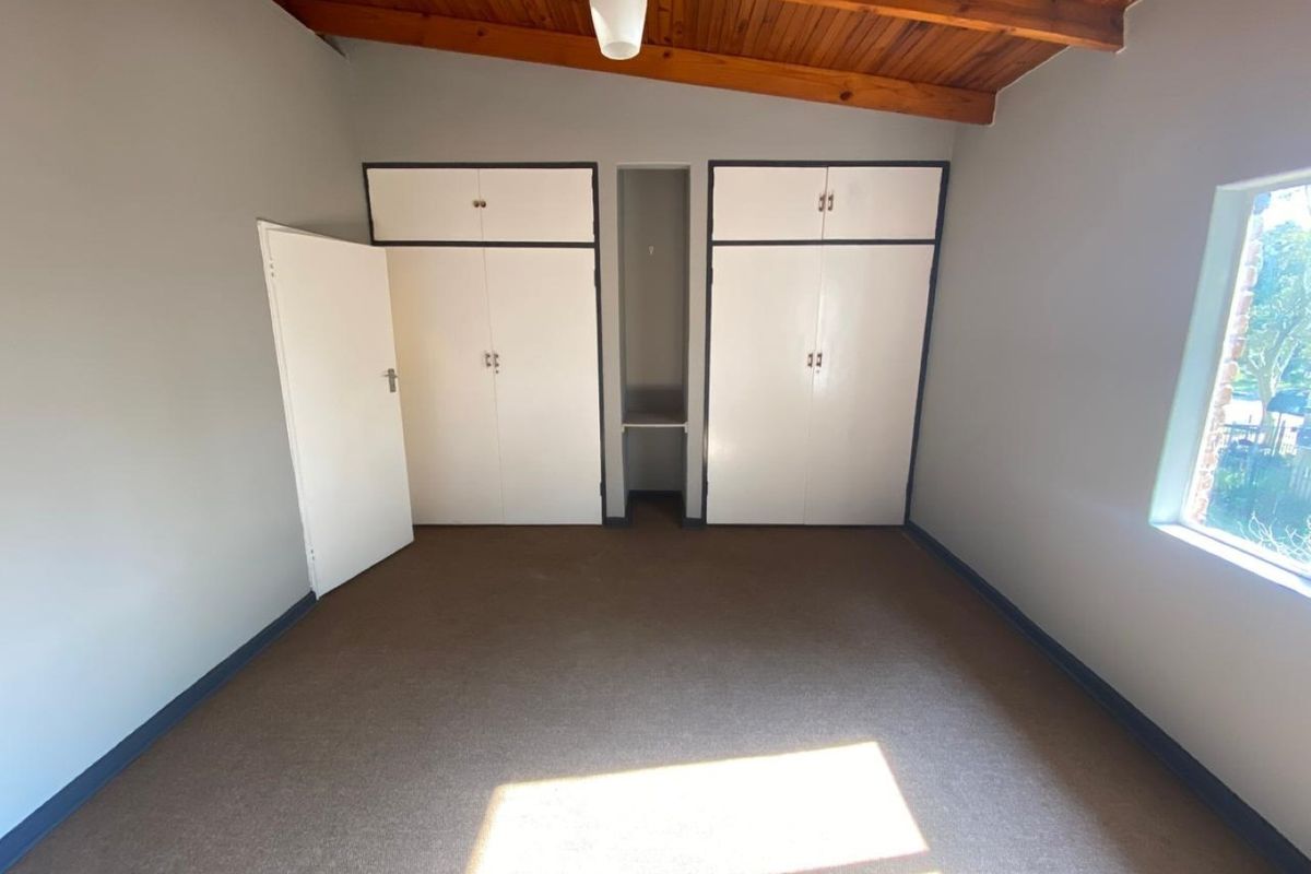 Prime Investment Opportunity in the Centre of White River - Photo 5