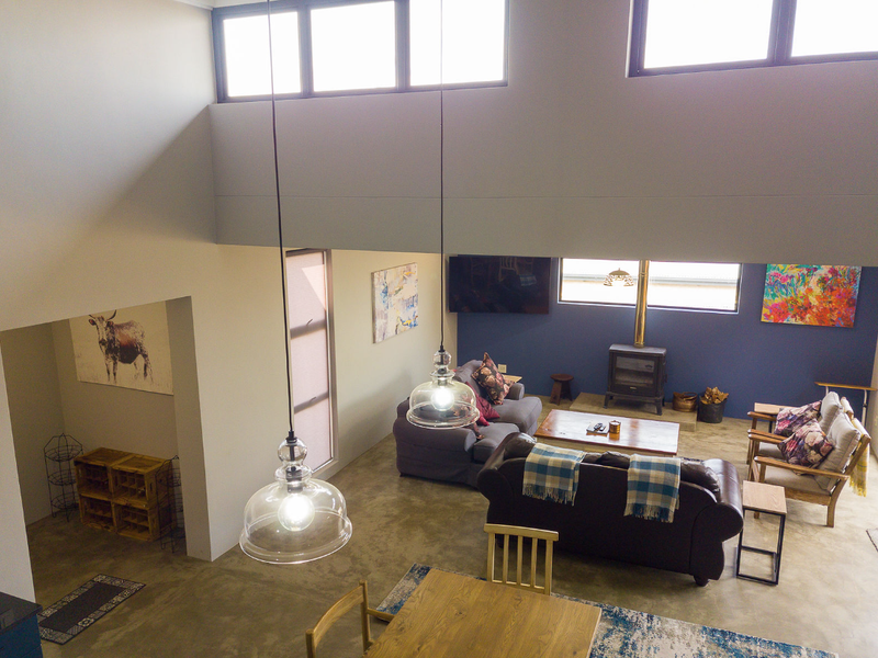 Where Family Life Finds Room to Flourish - Photo 7