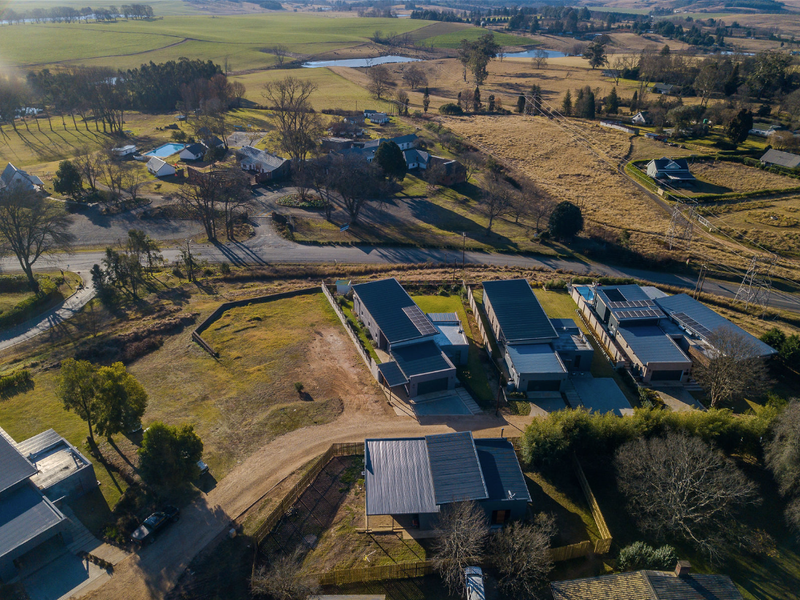 Where Country Living Meets New Beginnings - Photo 2