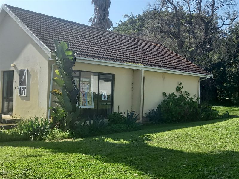 Commercial property for sale - Photo 2