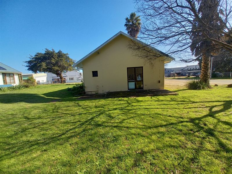 Commercial property for sale - Photo 6