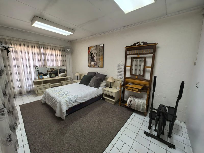 calling all investors to com and check this property! - Photo 10