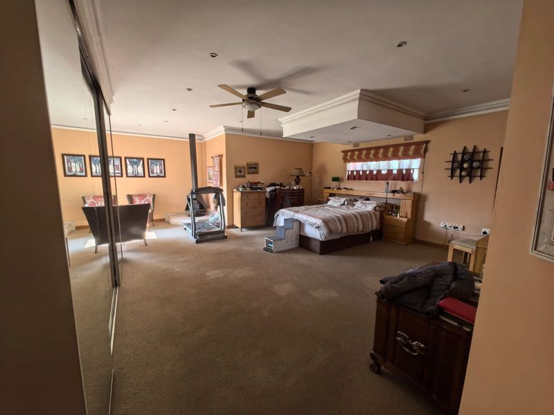 calling all investors to com and check this property! - Photo 4