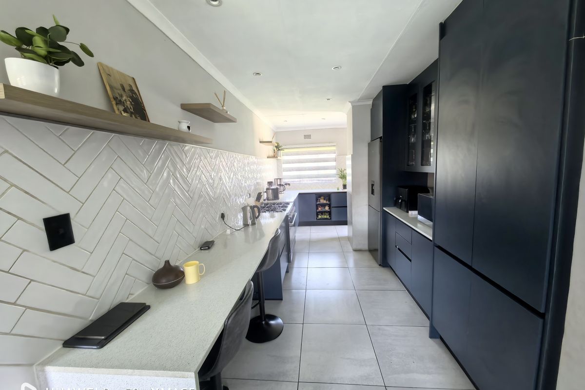 Sigle story townhouse for sale - Photo 2