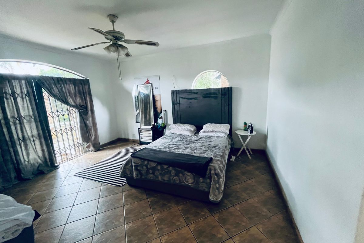 Free standing house for sale - Photo 3