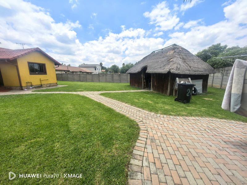 Free standing house for sale - Photo 3