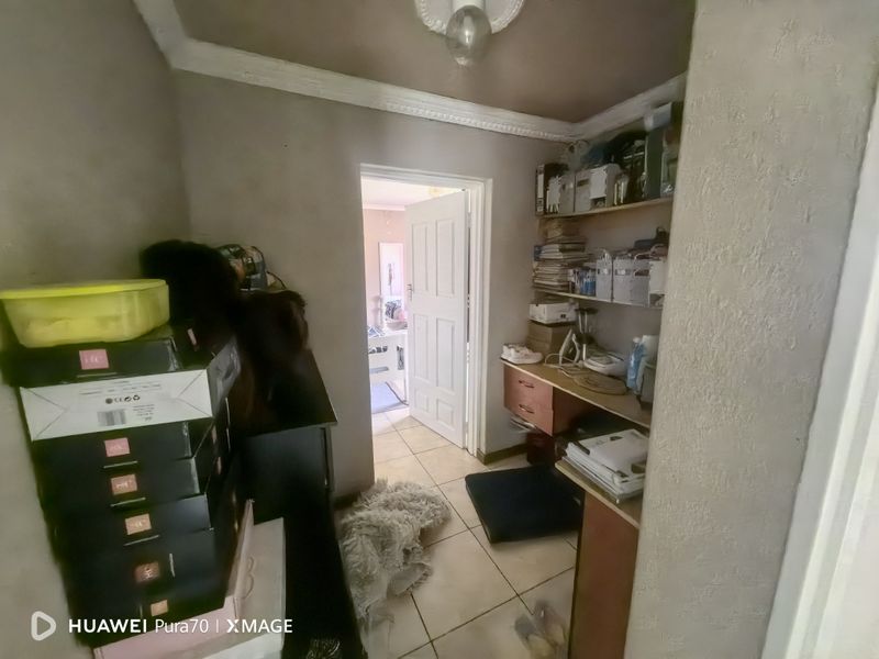 Free standing house for sale - Photo 6