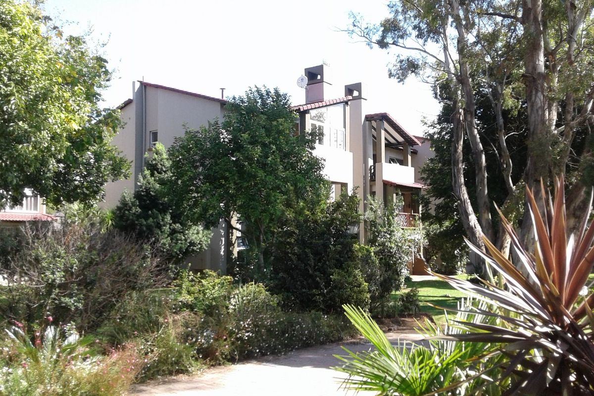Three bedroom townhouse on the banks of the Vaalriver. - Photo 2