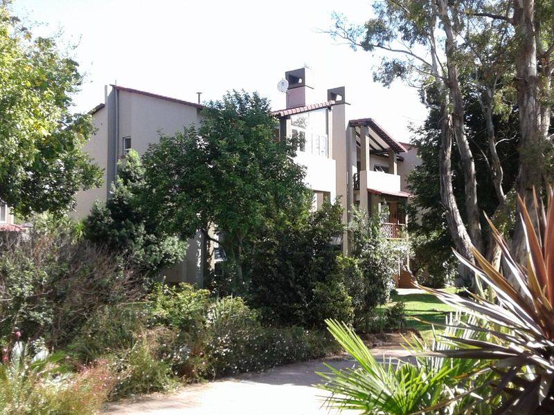 Three bedroom townhouse on the banks of the Vaalriver. - Photo 2