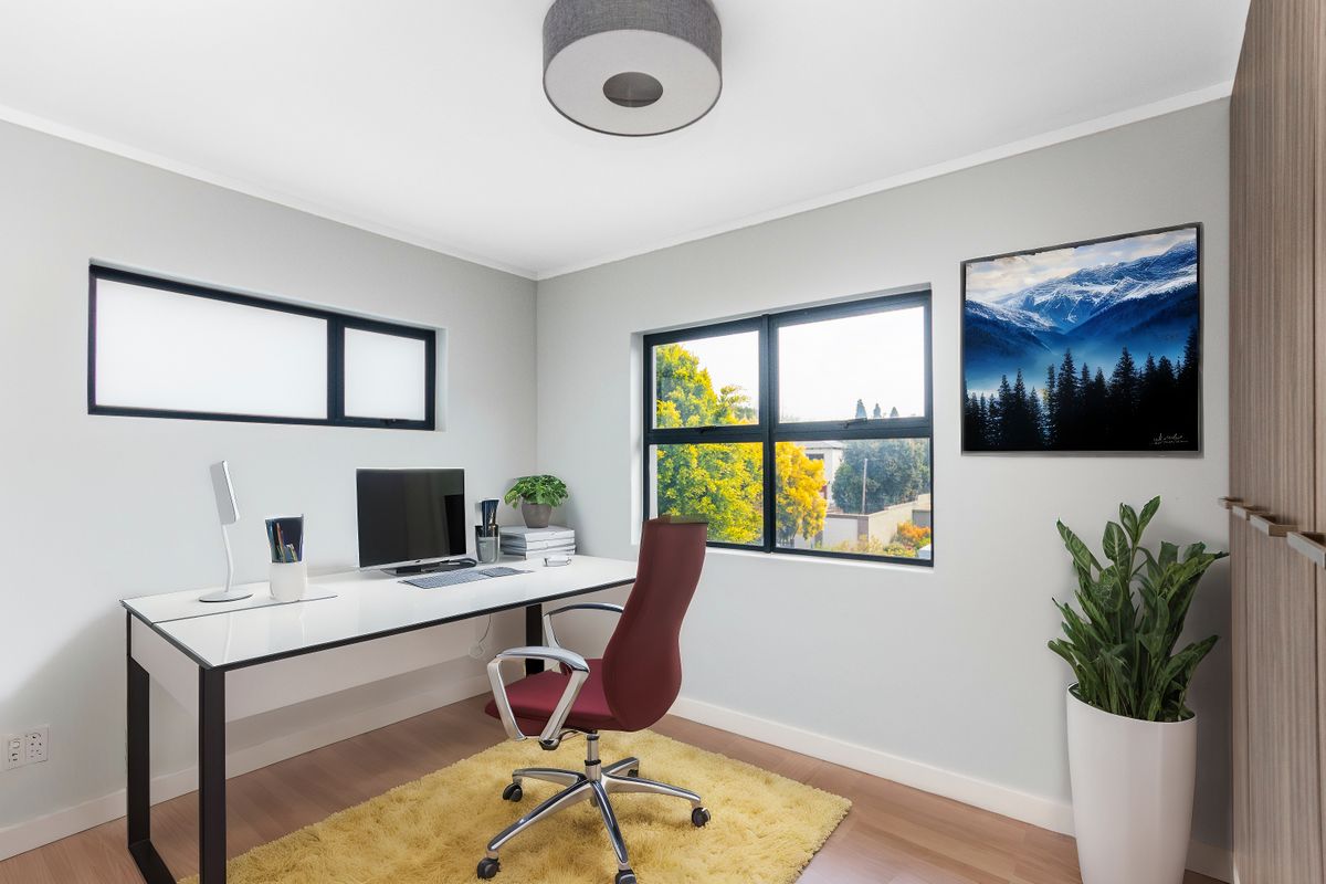 2 Bedroom apartment on the 2nd floor - Photo 3