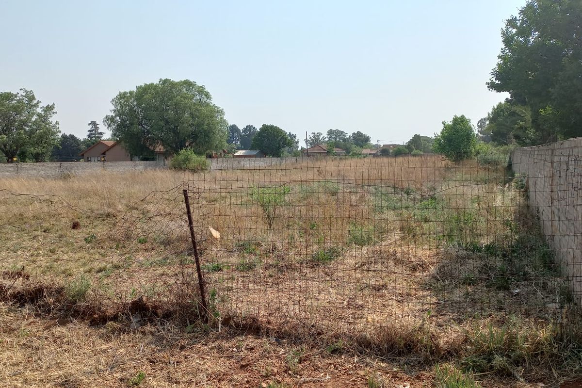 Peaceful Oasis in Henley on Klip - Make it Yours Today! - Photo 5