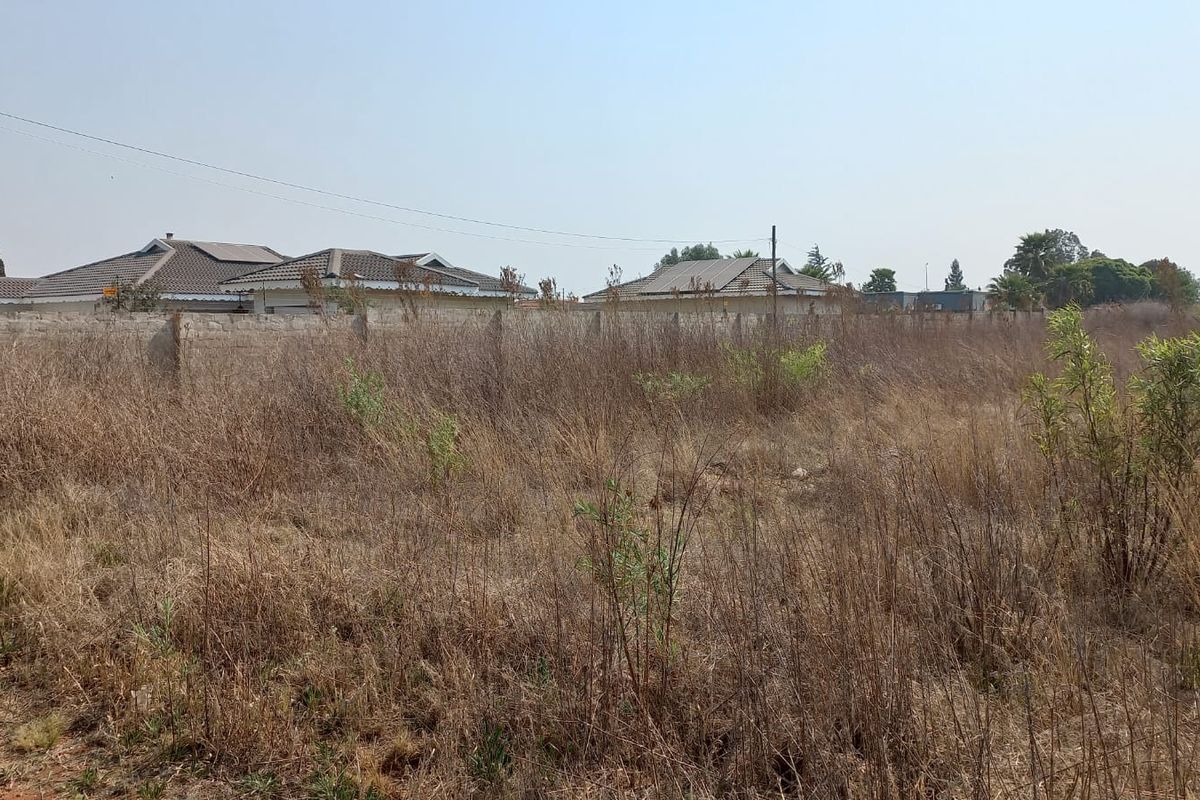 Discover 4000m2 of prime vacant land for sale in Henley On Klip, Meyerton—your dream property await - Photo 2