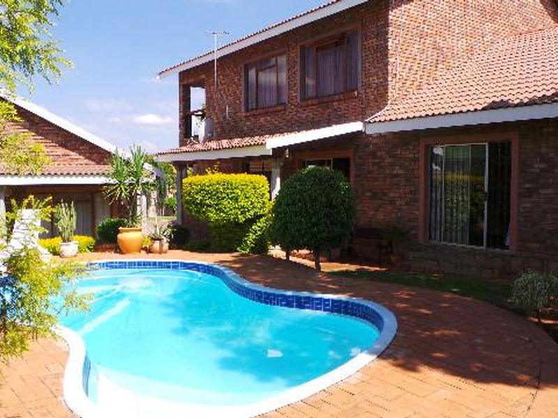 House For Sale In Bela Bela - Photo 2