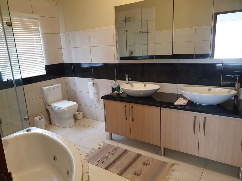 Lodge For Sale In Bela Bela - Photo 10