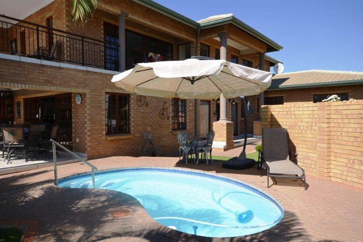 House For Sale In Bela Bela - Photo 2