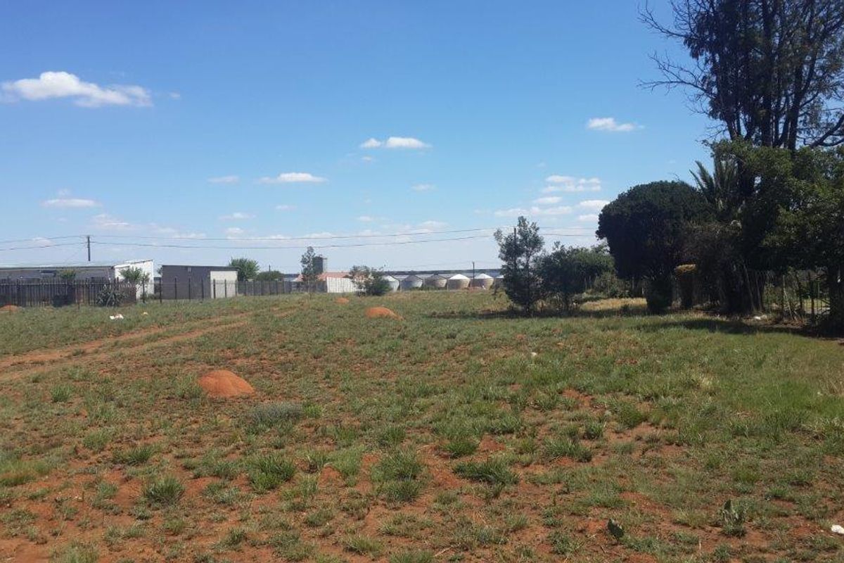 Vacant Land Residential For Sale In Rustenburg - Photo 4