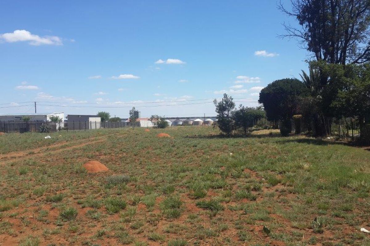 Vacant Land Residential For Sale In Rustenburg - Photo 3