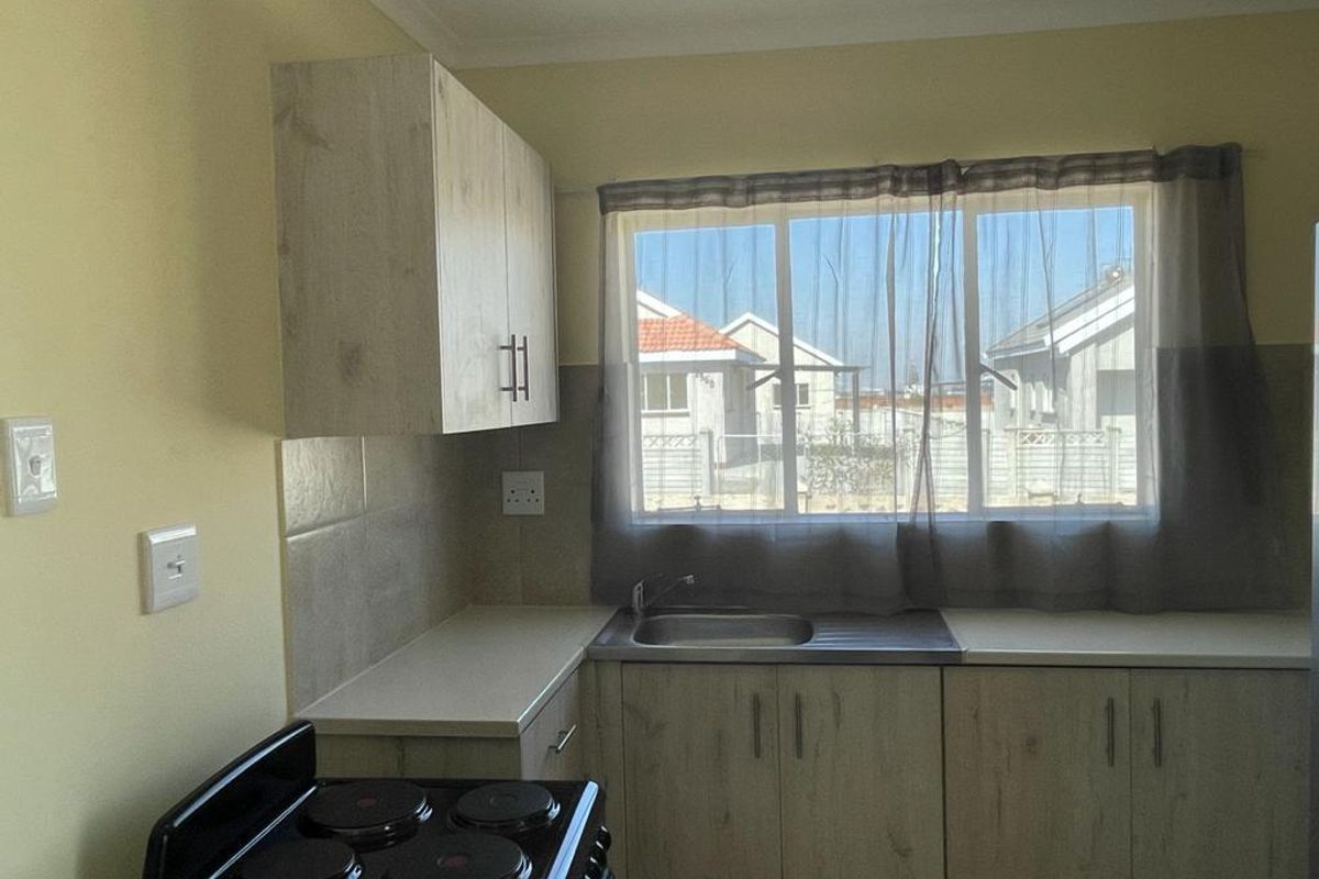 House For Sale In Rustenburg - Photo 3