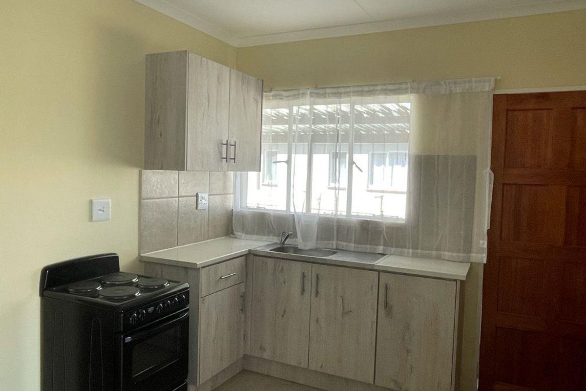 House For Sale In Rustenburg - Photo 3