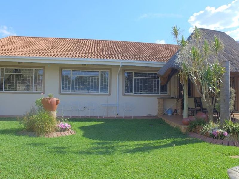 House For Sale In Rustenburg - Photo 2