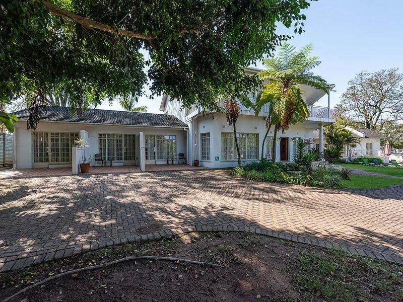 Luxurious Guest House with Business Rights - Photo 6