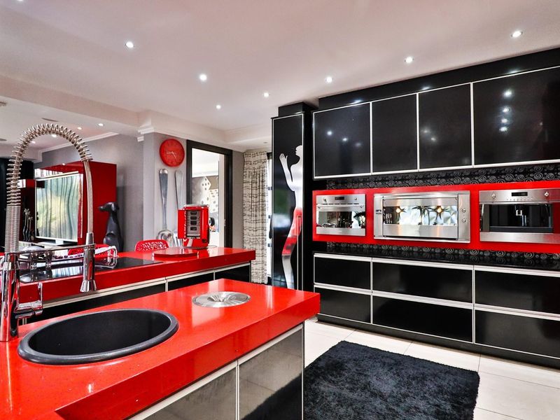 Exclusive 5 Bedroom home in an exclusive River Estate - Vaal River - Photo 7