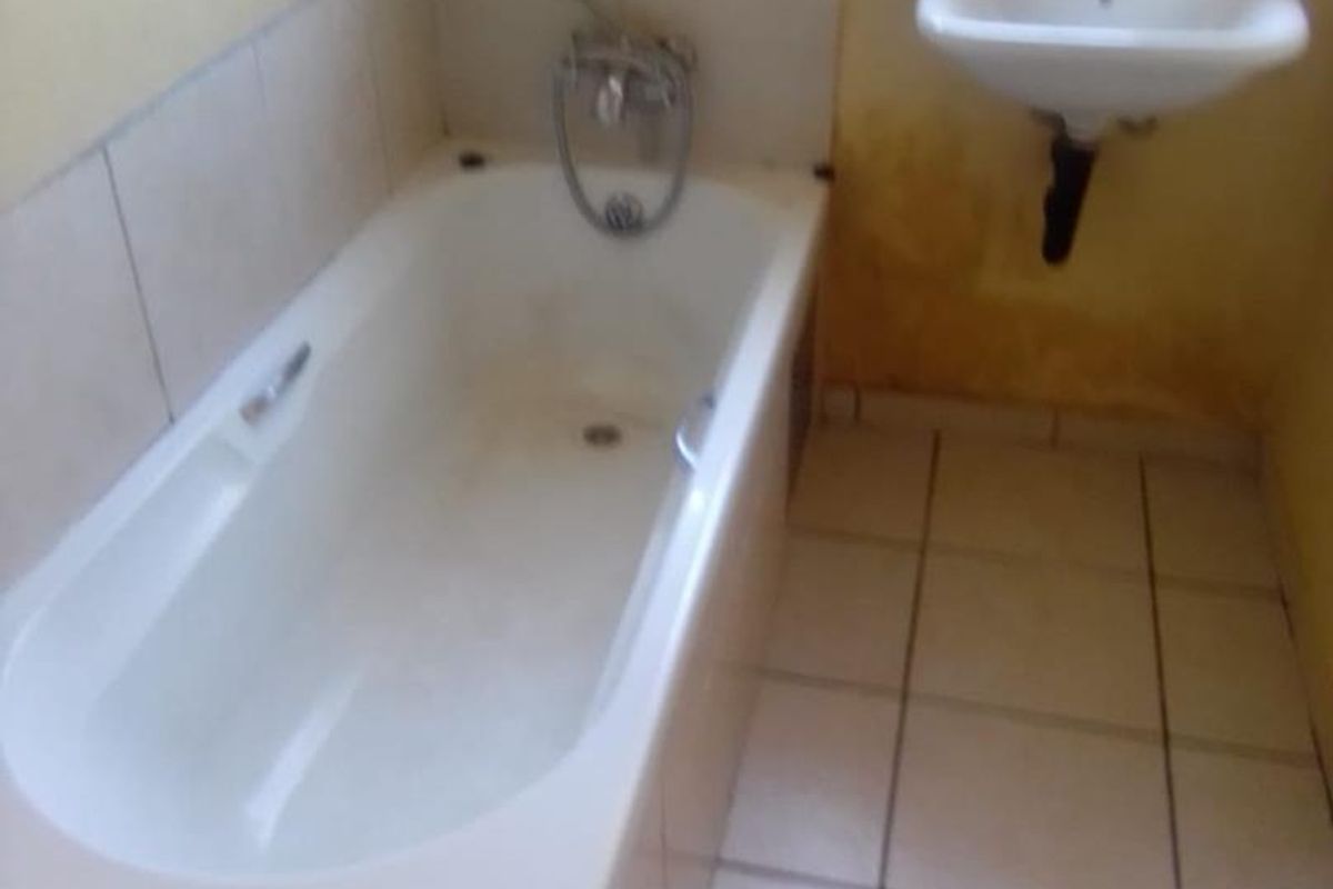 3 Bedroom house is available for Rental - Photo 3