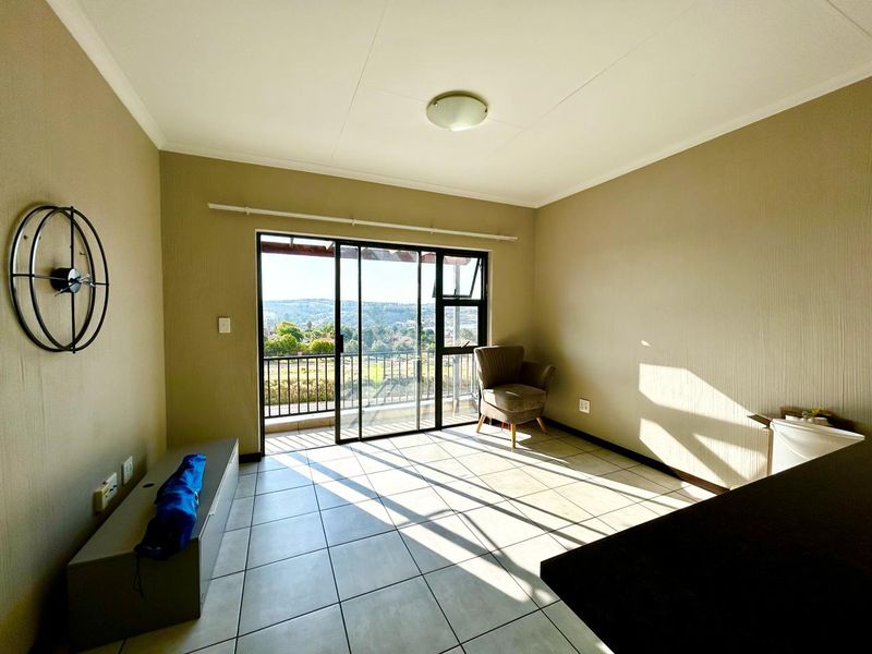 Prime Location Alert: Stylish 1 Bed Unit in Grange Park, Barbeque Downs - Photo 5