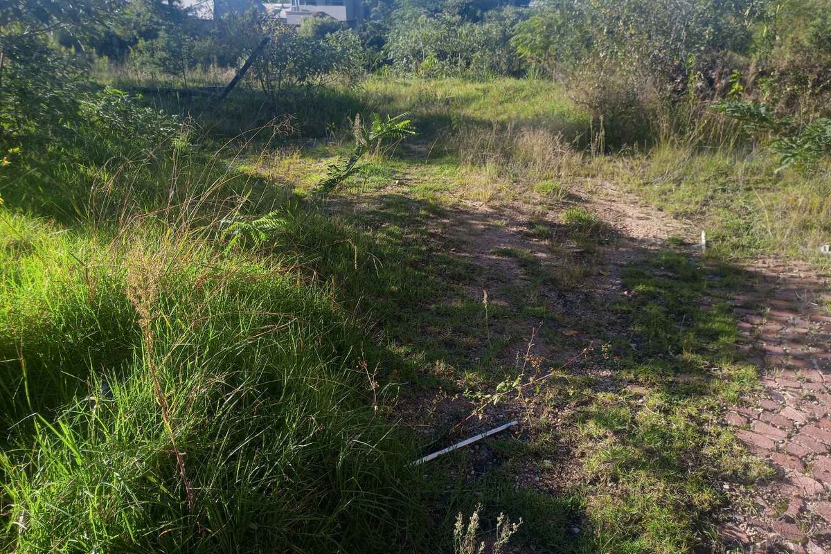 Start now your Construction project with this fully 4,000m2 fully rezoned Stand. - Photo 2