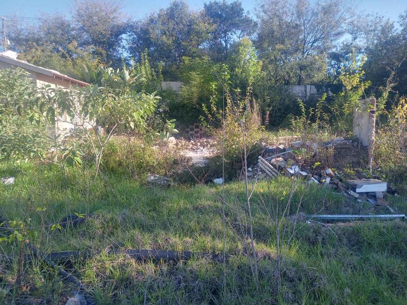 Start now your Construction project with this fully 4,000m2 fully rezoned Stand. - Photo 4