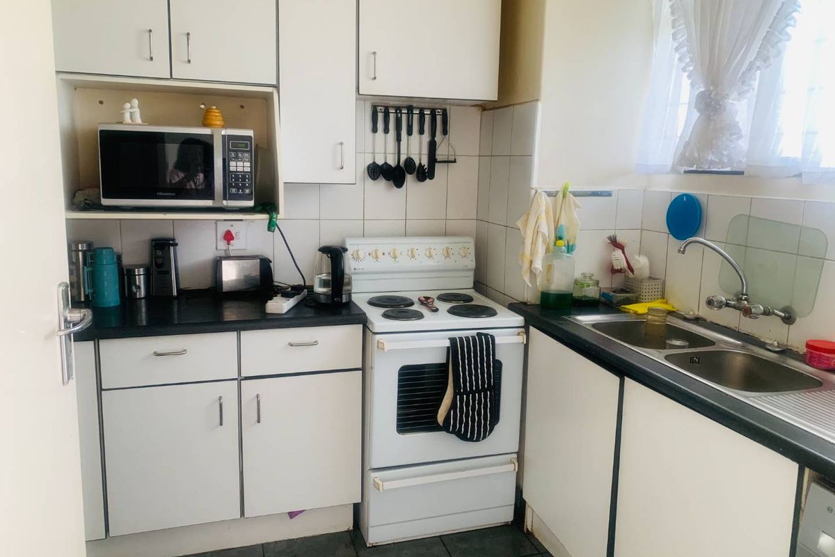 Nice and spacious 2 bedroom for sale - Photo 4