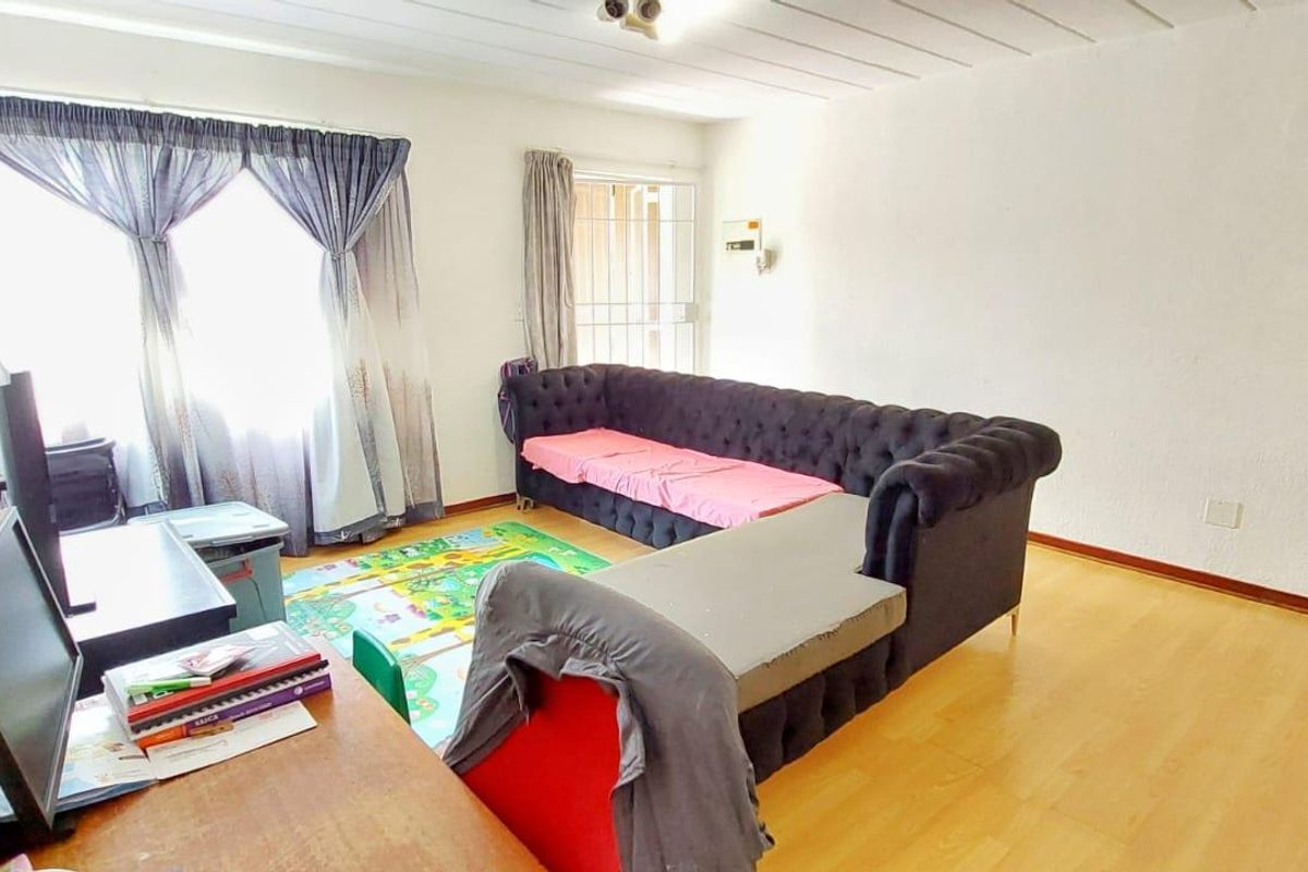 Ideal Investment Opportunity in Vibrant Vorna Valley - Photo 3
