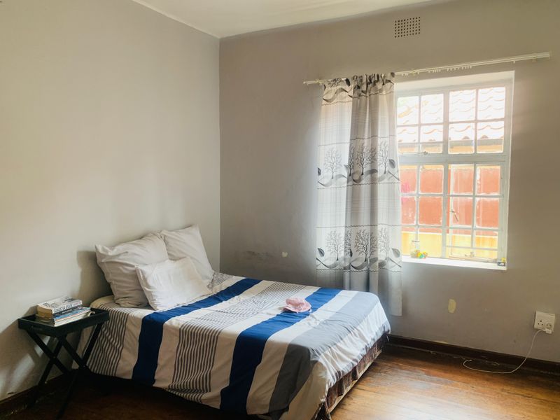 A beautiful and spacious three bedroom apartment - Photo 10