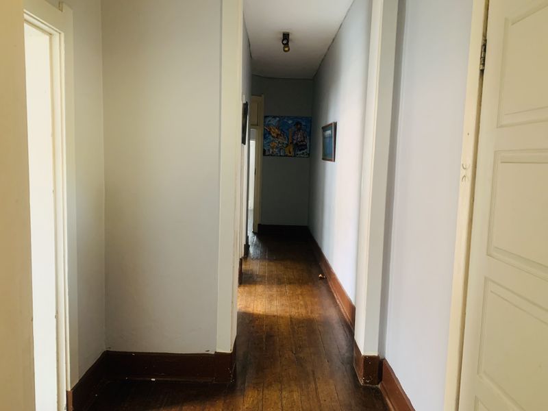 A beautiful and spacious three bedroom apartment - Photo 8