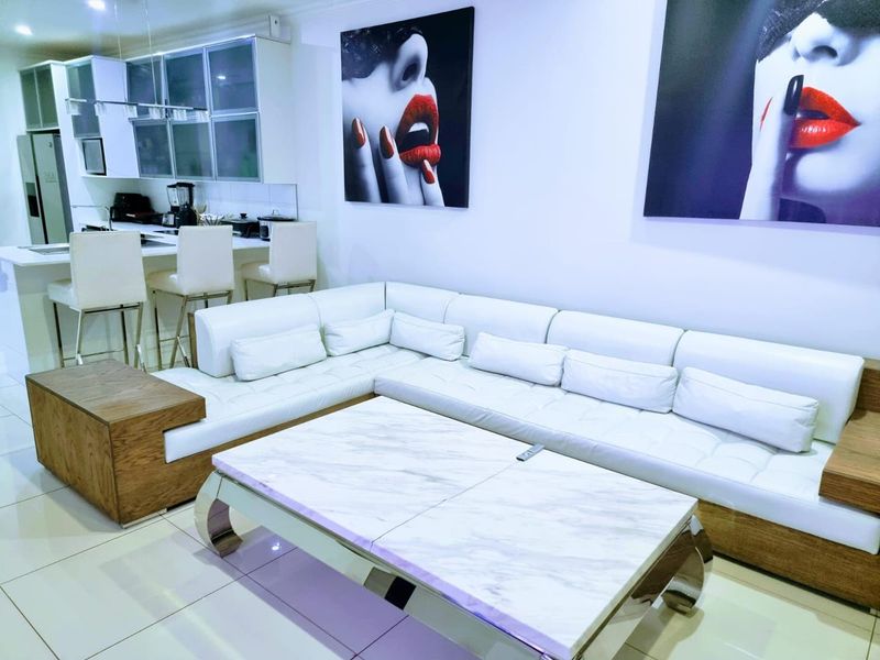 A LARGE LUXURIOUS 1 BEDROOM DUPLEX FOR SALE IN THE HEART OF SANDTON IN MICHELANGELO FOR R 3.200.000 - Photo 8