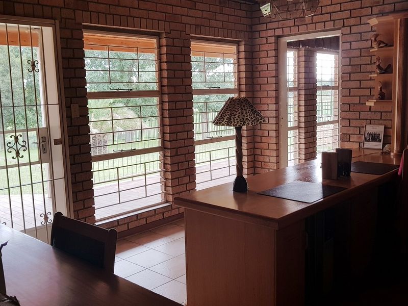 Pure luxury property on the River. - Photo 5