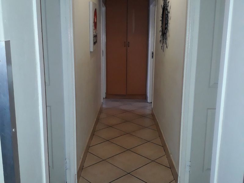 Modern townhouse in Vaalpark - Photo 9