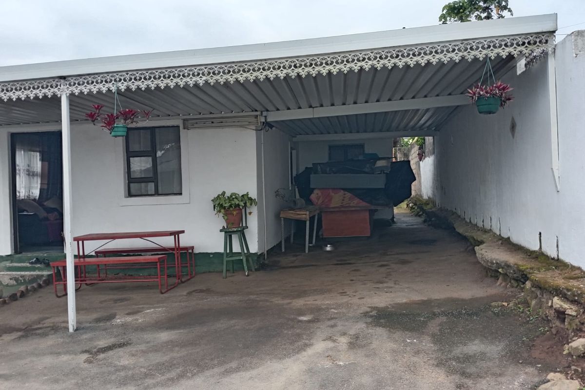 House For Sale In Amanzimtoti - Photo 5