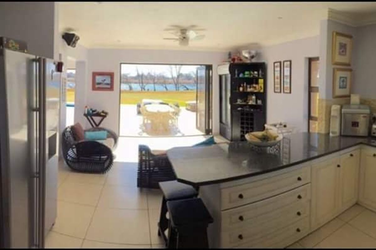 Luxury and Tranquility - Photo 4