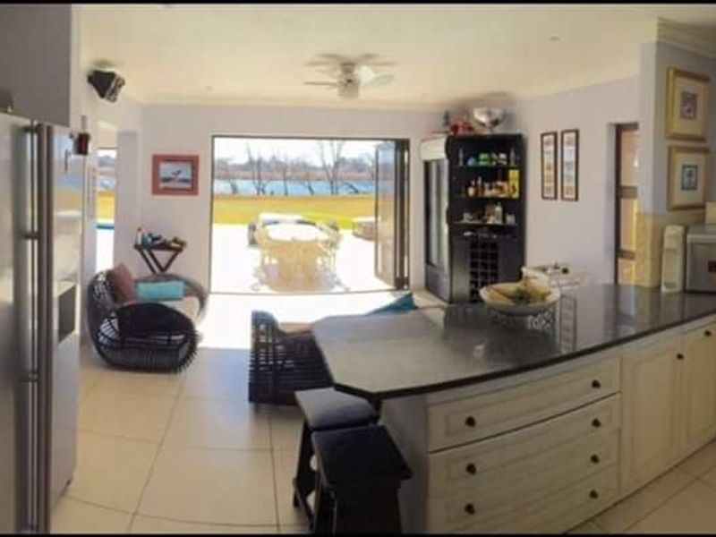 Luxury and Tranquility - Photo 4