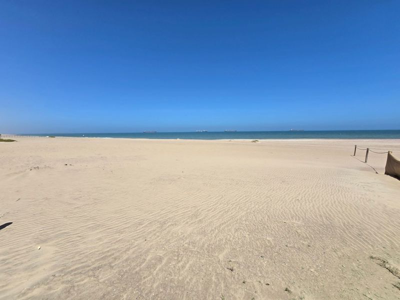 Exquisite Beachfront Living – Where the Ocean Becomes Your Backyard - Photo 7
