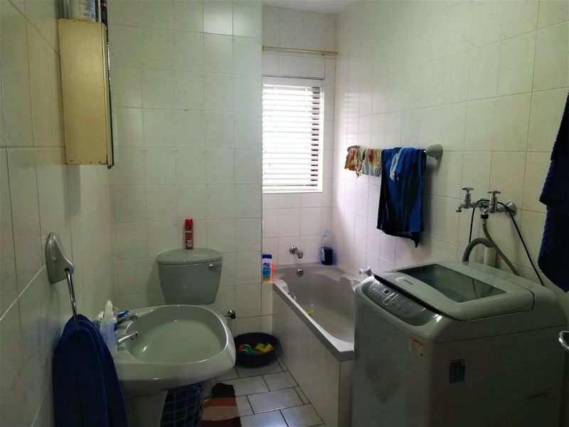 Flat for Sale - Photo 10