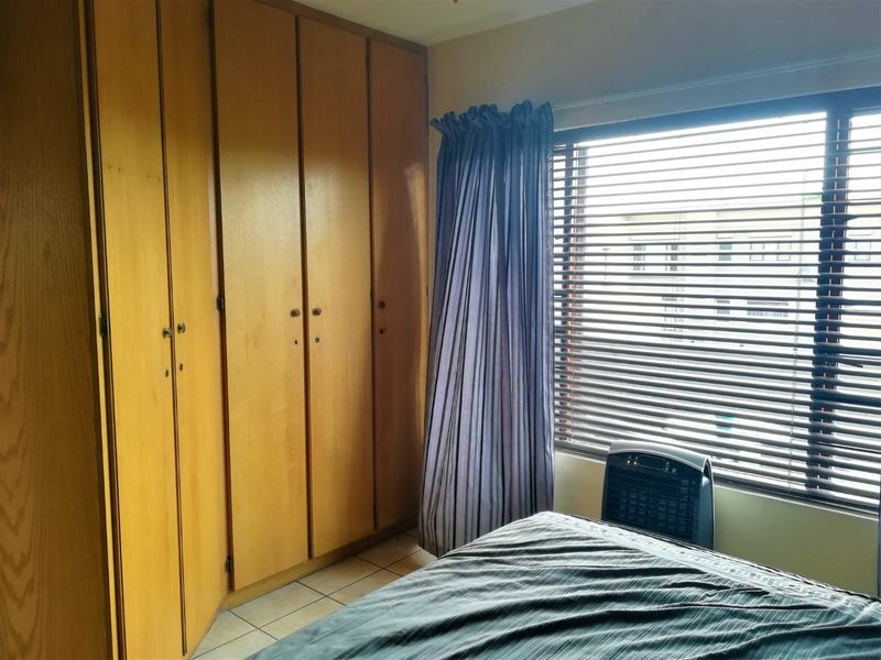 Flat for Sale - Photo 9