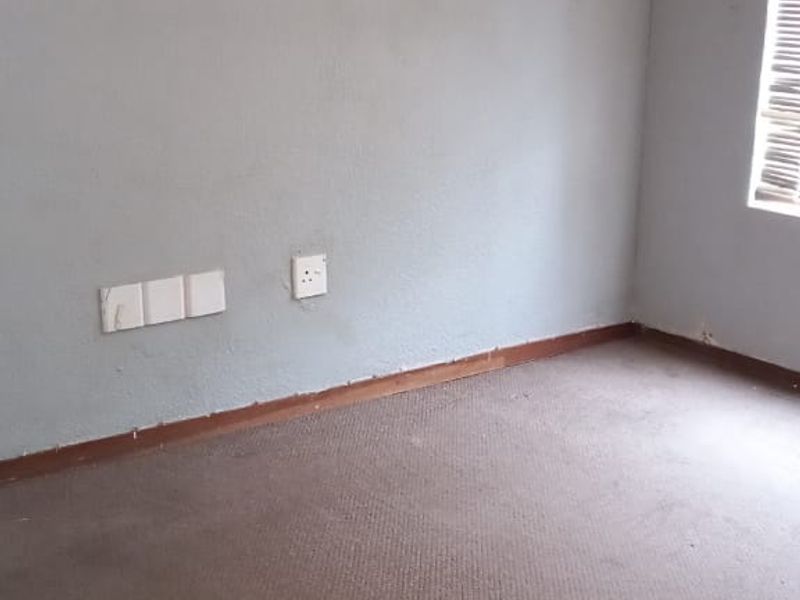 Modern townhouse in Vaalpark - Photo 7