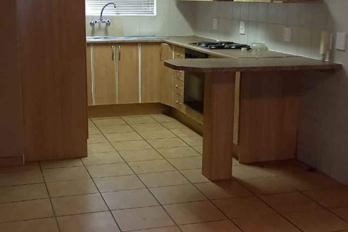 Modern townhouse in Vaalpark - Photo 4