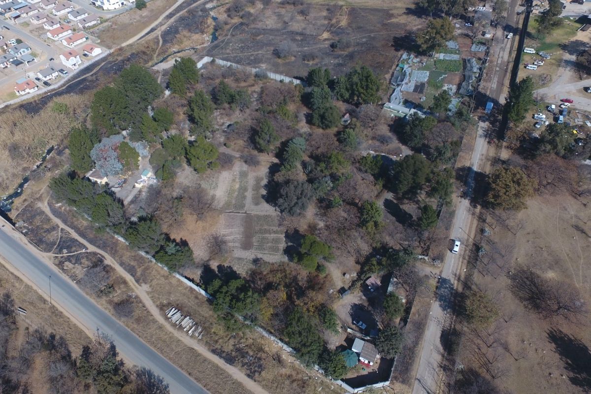 “103 Unit Development Opportunity | Res 3 | ±R48,500 per Opportunity | 2ha Corner Site – Kya Sands” - Photo 2